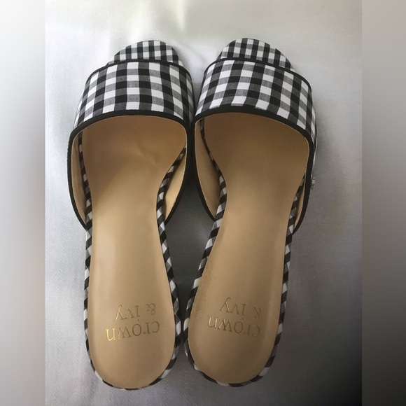 NIB Crown & Ivy Women's Charlotte Slides in Black and White Gingham - Picture 2 of 8